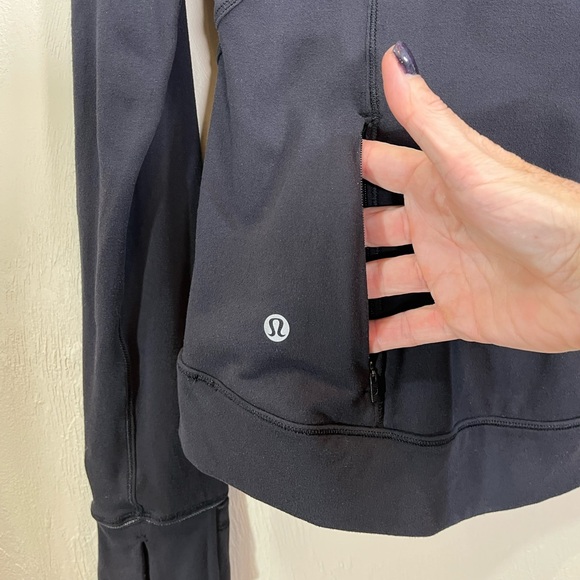 Lululemon Athletica Outrun the Elements Black Long Sleeve Top - Picture 10 of 12